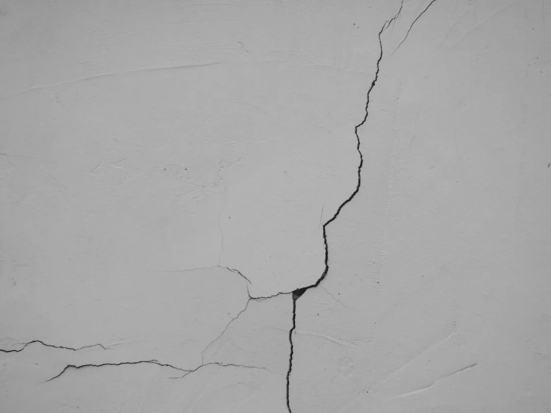 Horizontal chain fissures in EPS why 80 percent of facades crack in straight lines